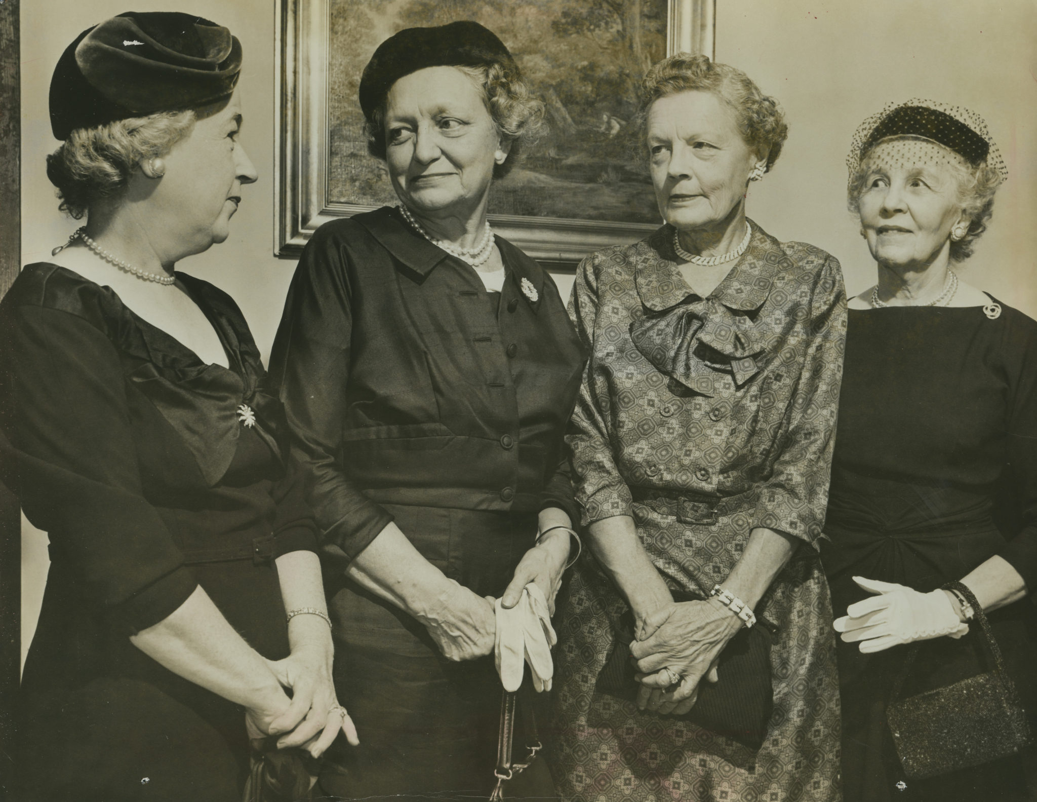 OWH-000064-Group-photo-in-1958-a-001